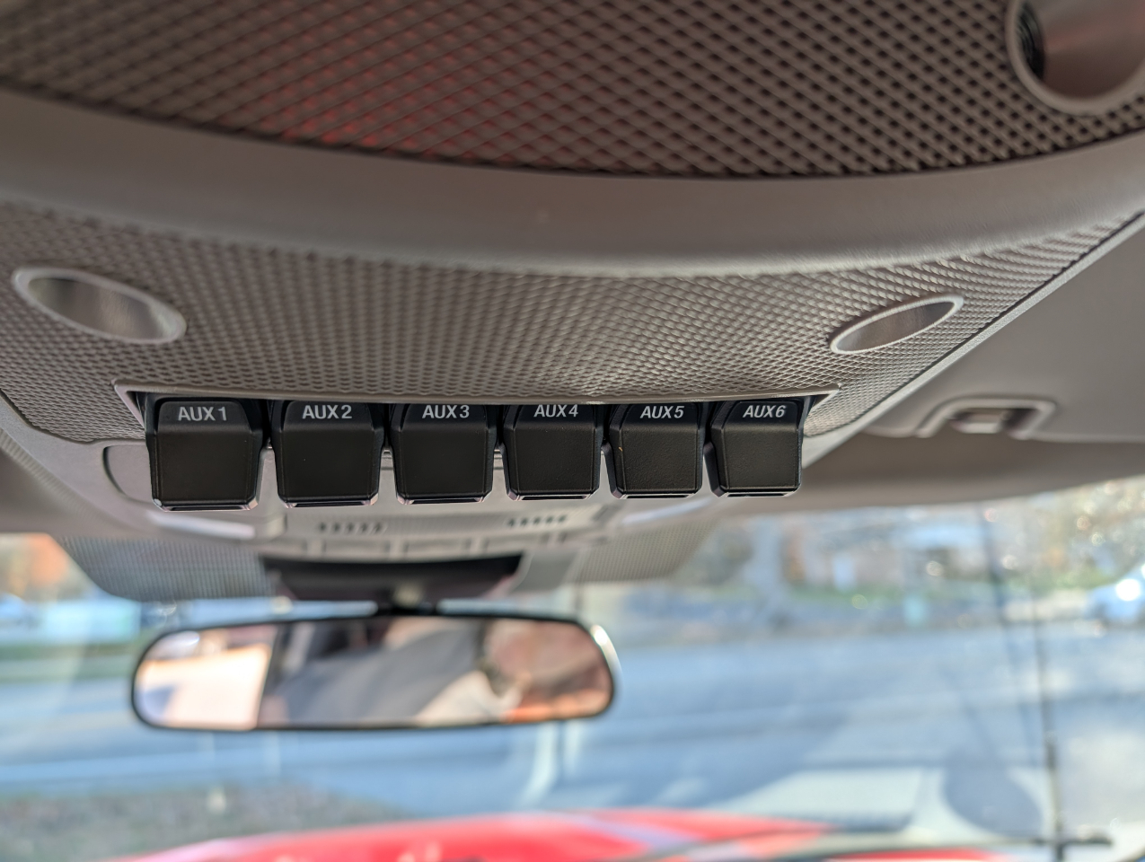 Ford Super Duty F-250 SRW XLT 4WD Reg Cab 8' Box 2022