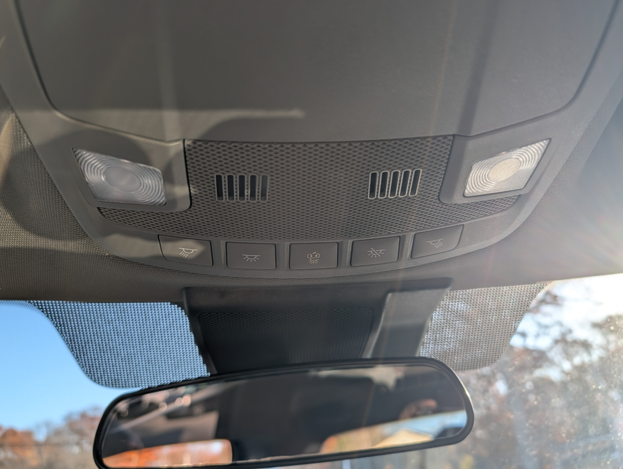 Ford Super Duty F-250 SRW XLT 4WD Reg Cab 8' Box 2022