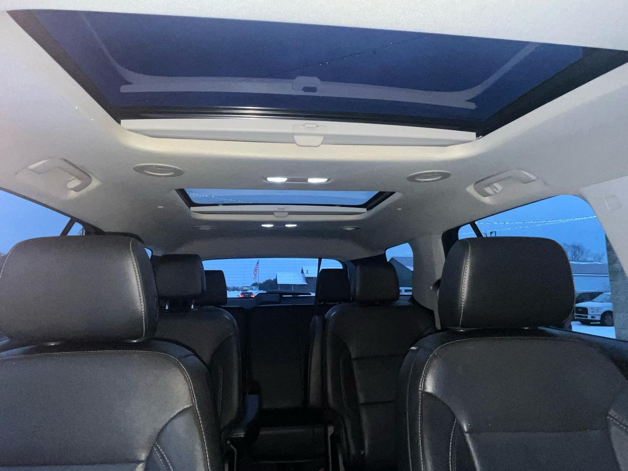 Chevrolet Traverse FWD 4dr Premier w/1LZ 2019