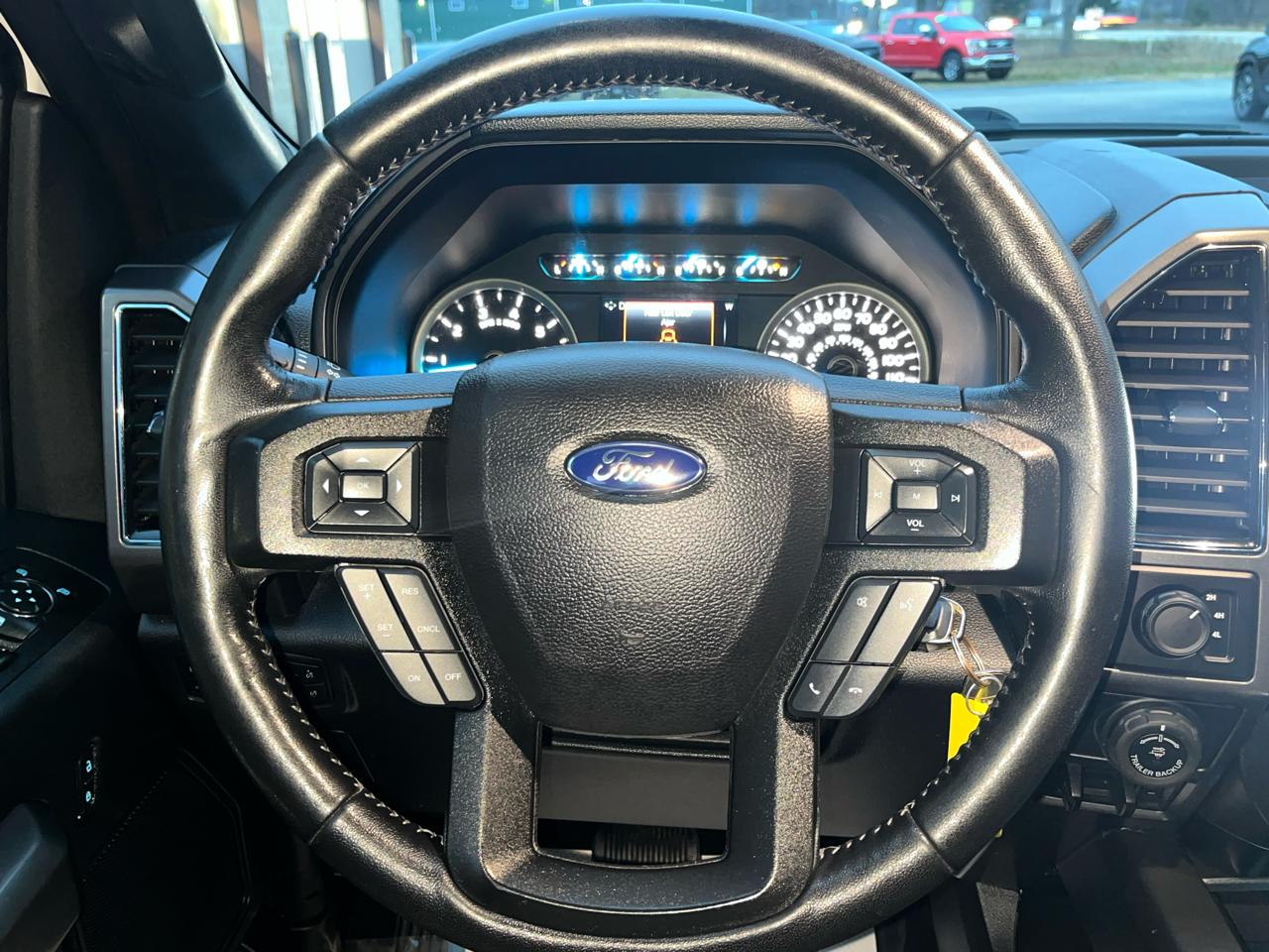 Ford F-150 XLT 4WD SuperCrew 6.5' Box 2017