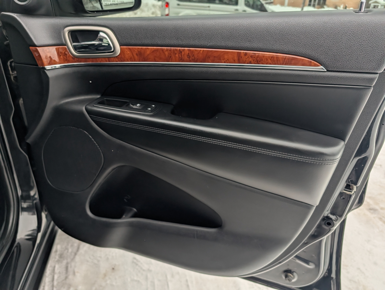 Jeep Grand Cherokee 4WD 4dr Limited 2011