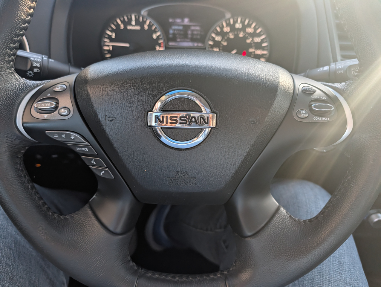 Nissan Pathfinder 4WD 4dr Platinum 2016