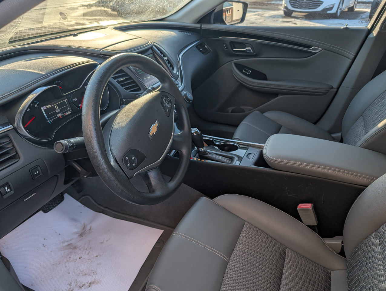 Chevrolet Impala 4dr Sdn LS w/1FL 2019