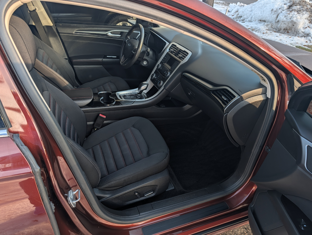 Ford Fusion 4dr Sdn SE FWD 2015