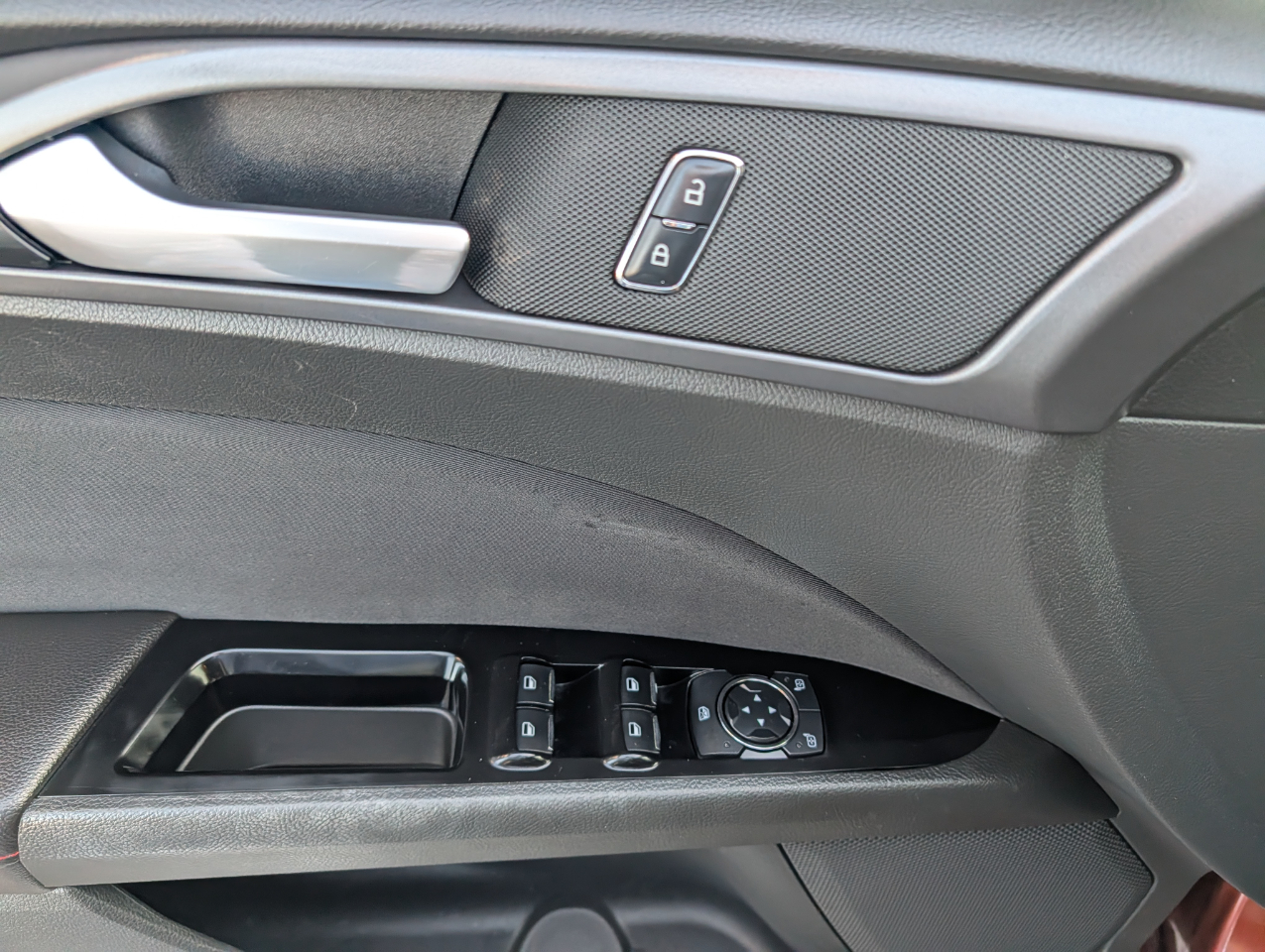 Ford Fusion 4dr Sdn SE FWD 2015