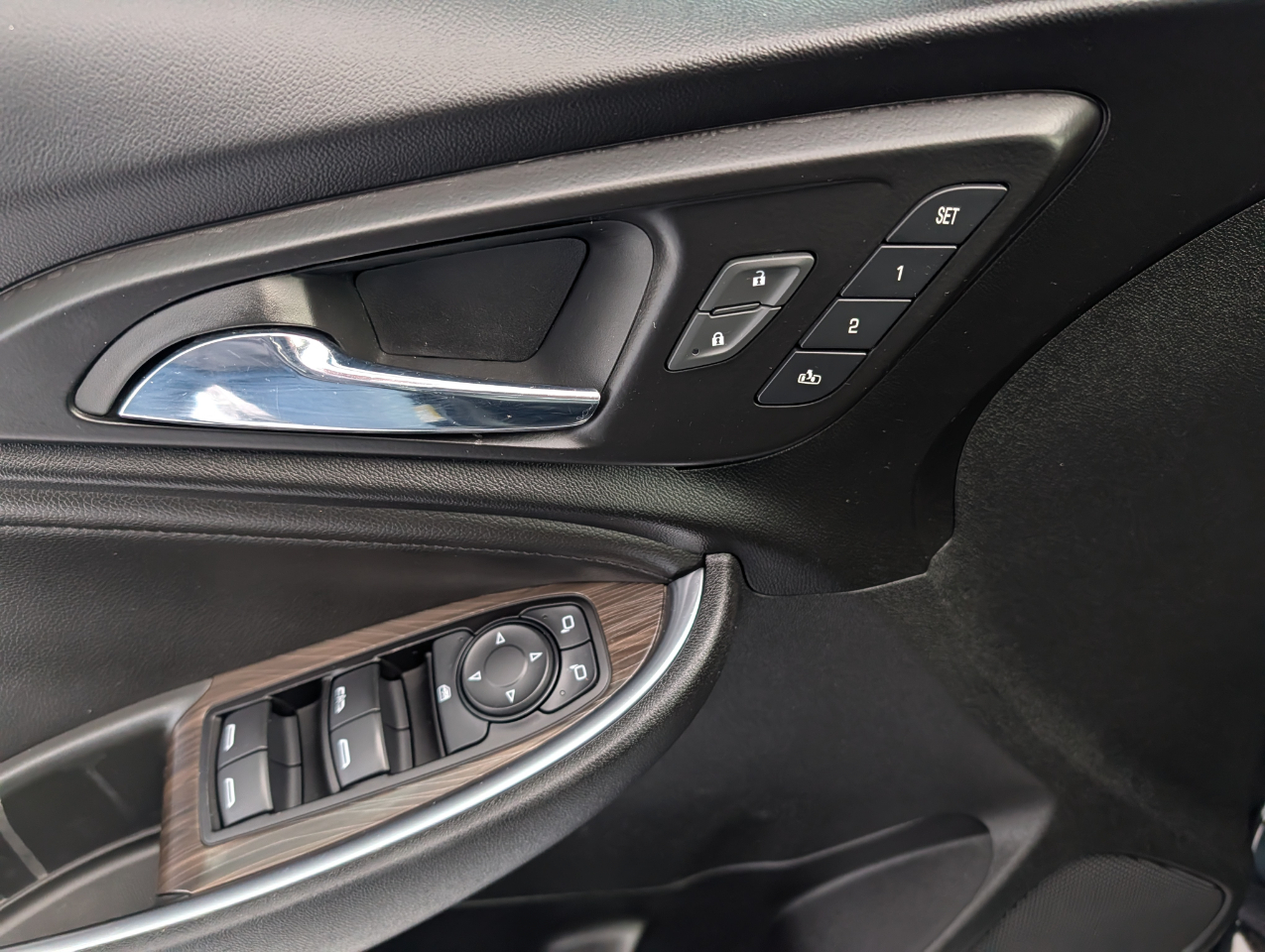 Chevrolet Malibu 4dr Sdn Premier 2020