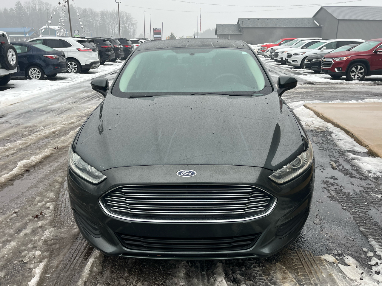 Ford Fusion 4dr Sdn S FWD 2016