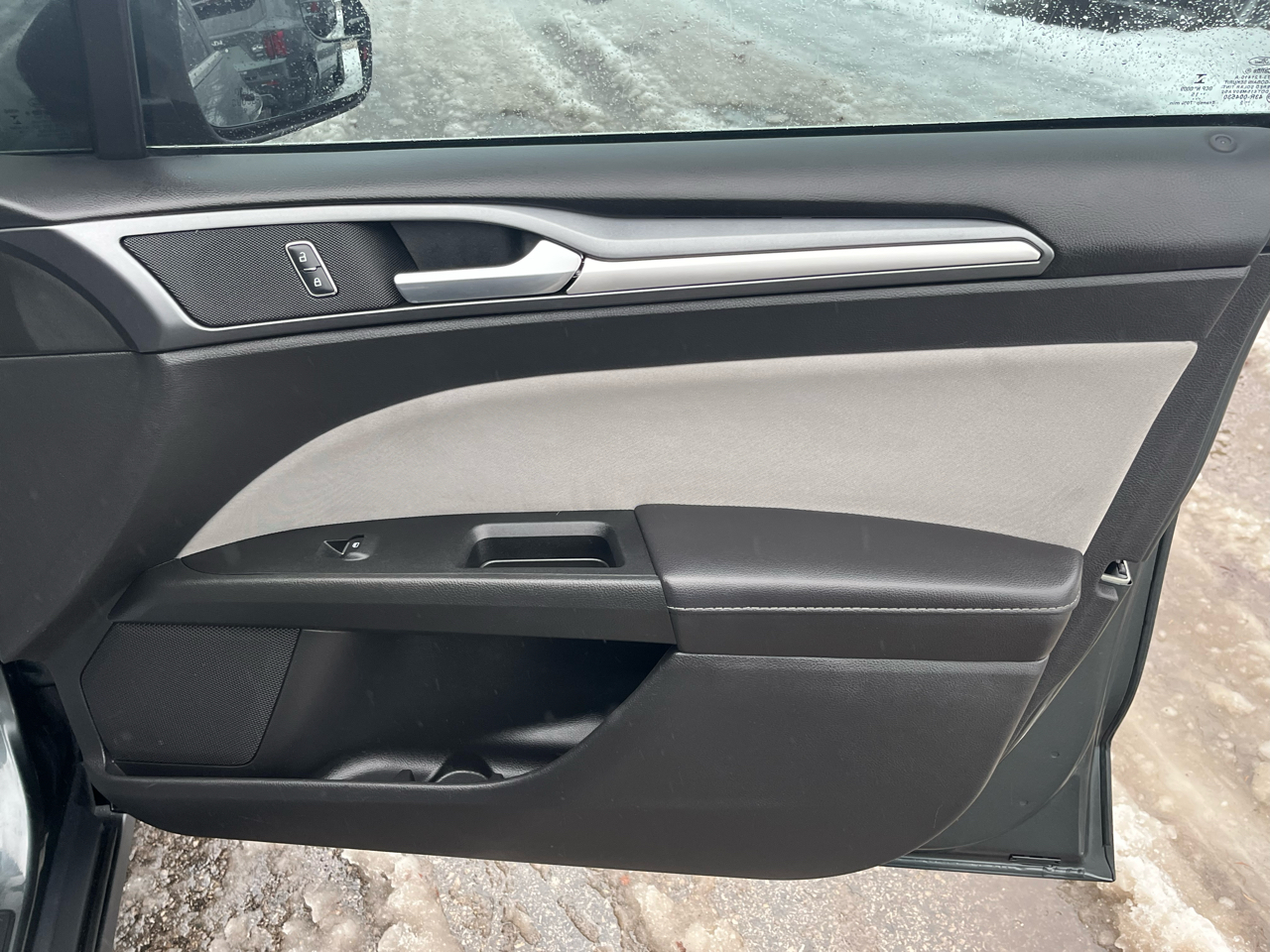 Ford Fusion 4dr Sdn S FWD 2016