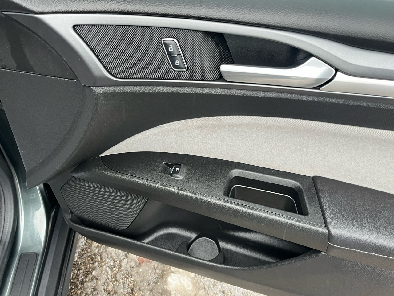 Ford Fusion 4dr Sdn S FWD 2016