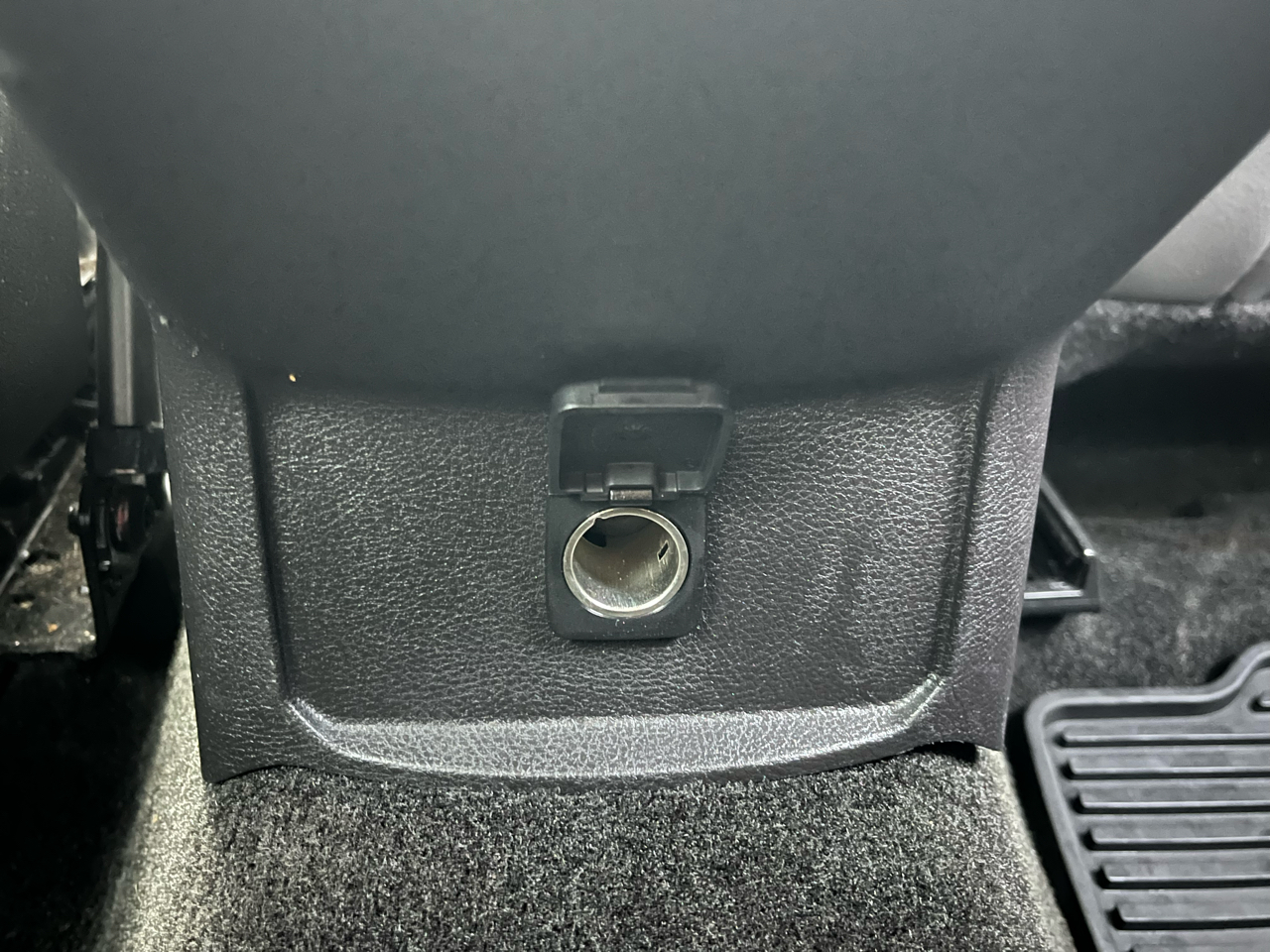 Ford Fusion 4dr Sdn S FWD 2016