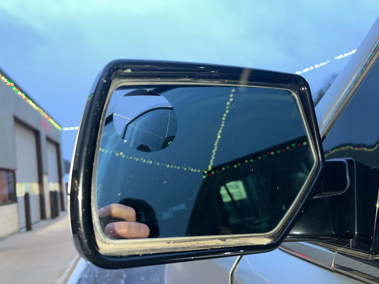 Chevrolet Tahoe 4WD 4dr LT 2019