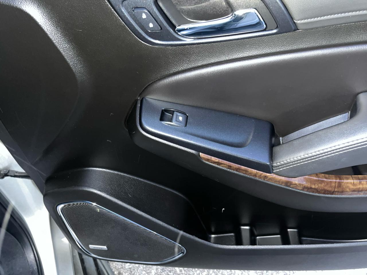 Chevrolet Tahoe 4WD 4dr LT 2019