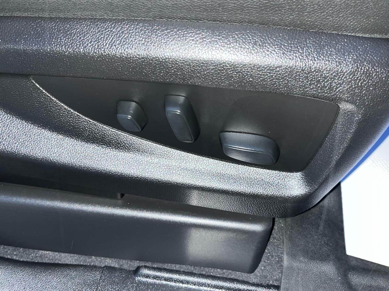 Chevrolet Tahoe 4WD 4dr LT 2019