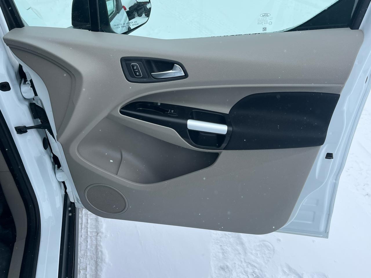 Ford Transit Connect Van XLT LWB w/Rear Symmetrical Doors 2020