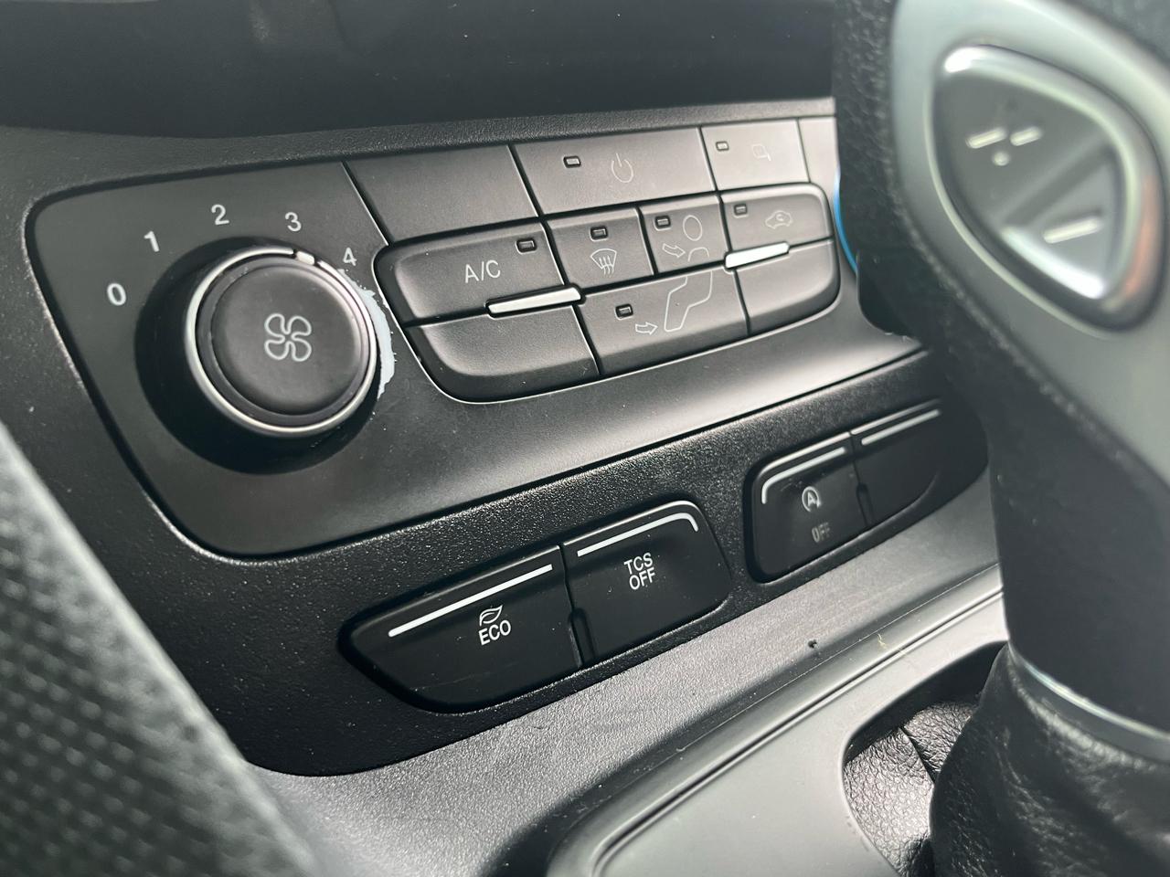 Ford Transit Connect Van XLT LWB w/Rear Symmetrical Doors 2020