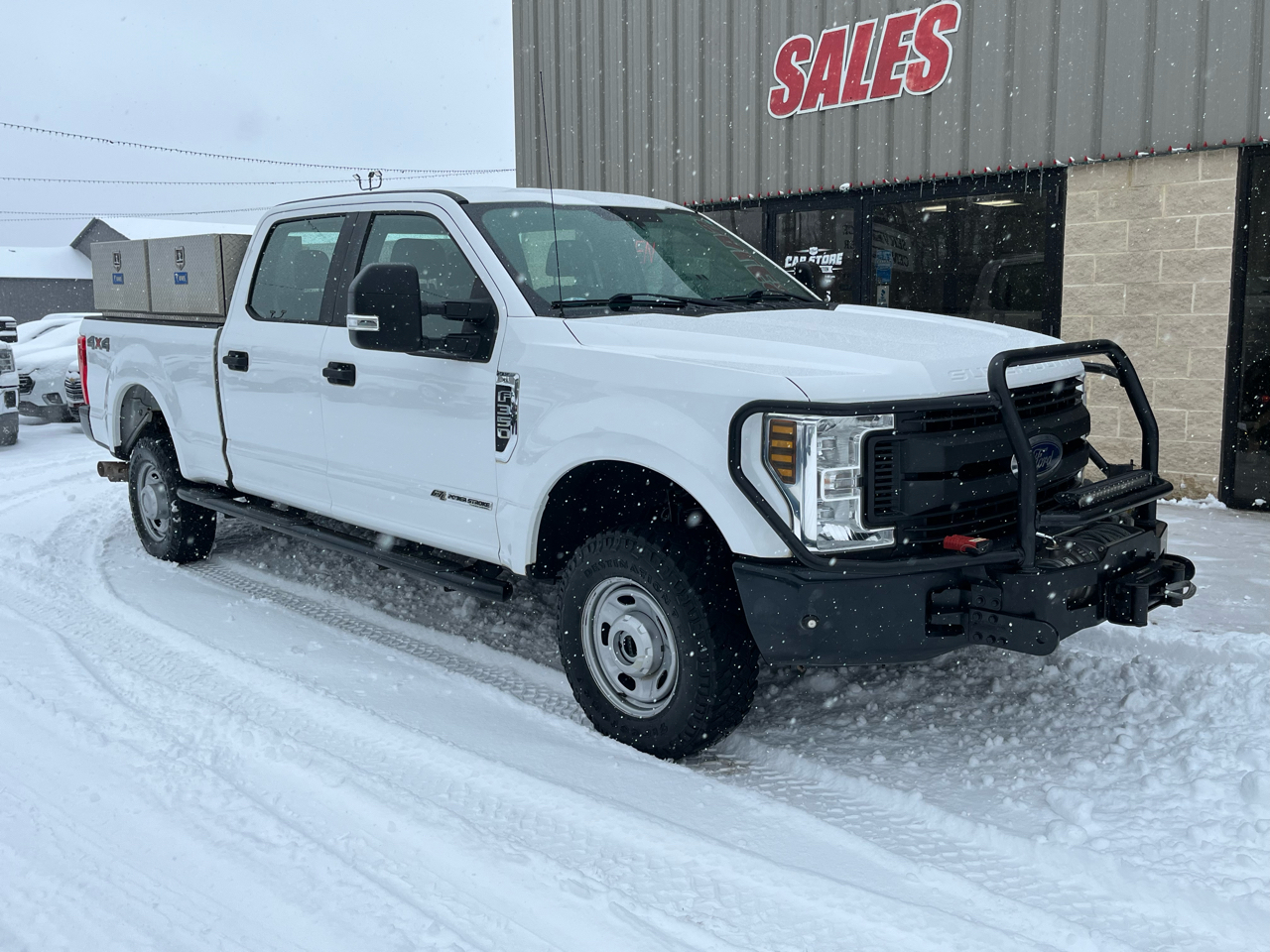 Ford Super Duty F-350 SRW XL 4WD Crew Cab 6.75' Box 2018