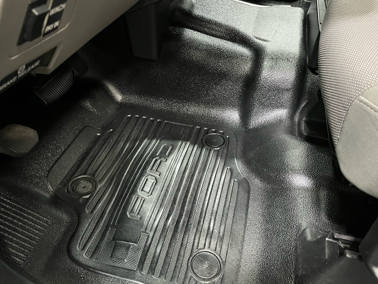 Ford Super Duty F-350 SRW XL 4WD Crew Cab 6.75' Box 2018