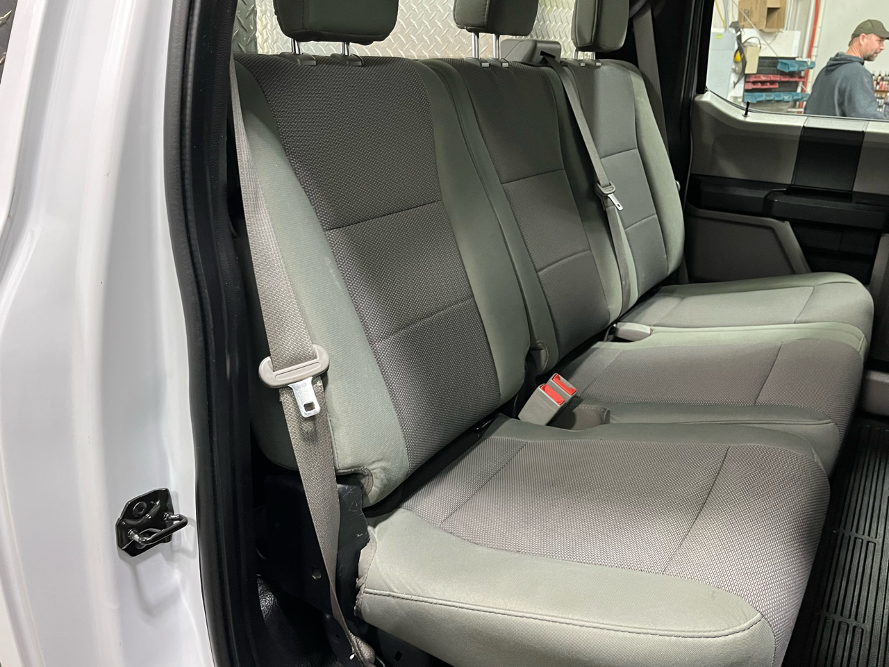 Ford Super Duty F-350 SRW XL 4WD Crew Cab 6.75' Box 2018