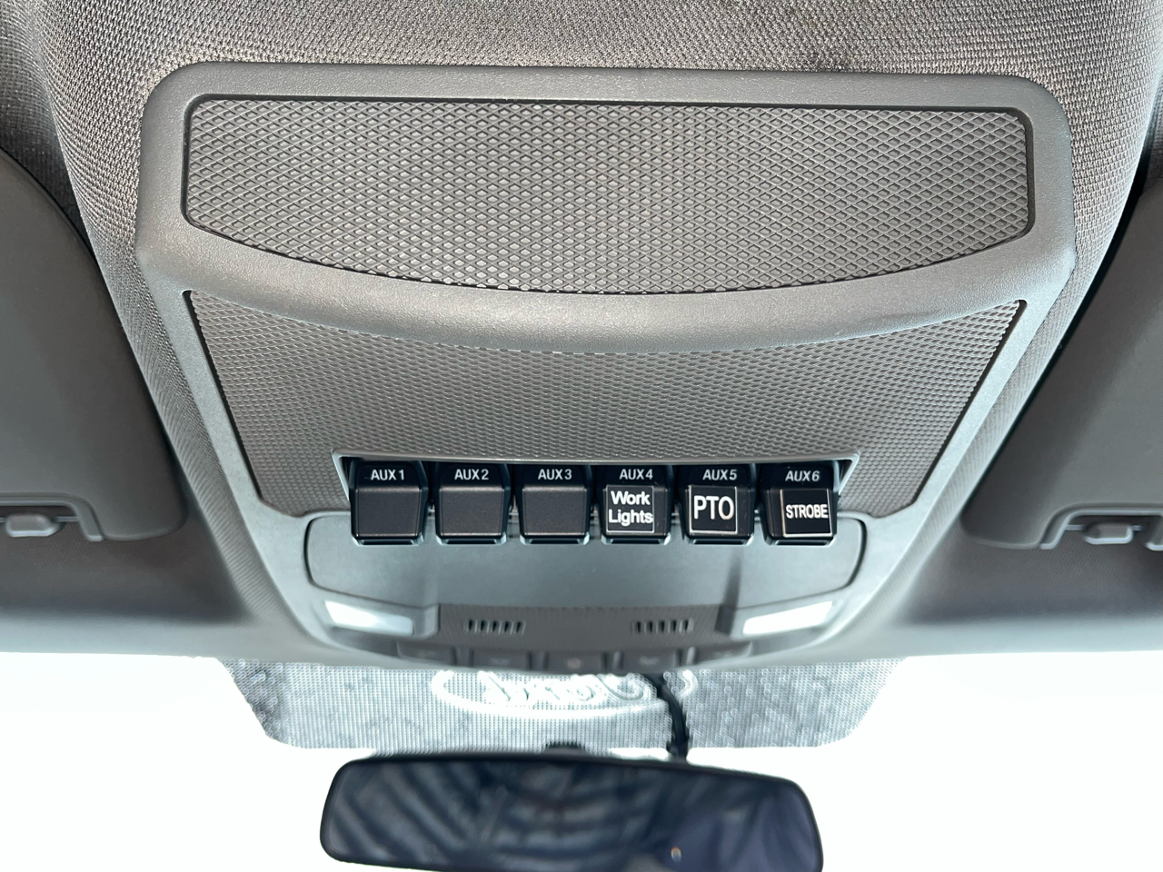 Ford Super Duty F-350 SRW XL 4WD Crew Cab 6.75' Box 2018