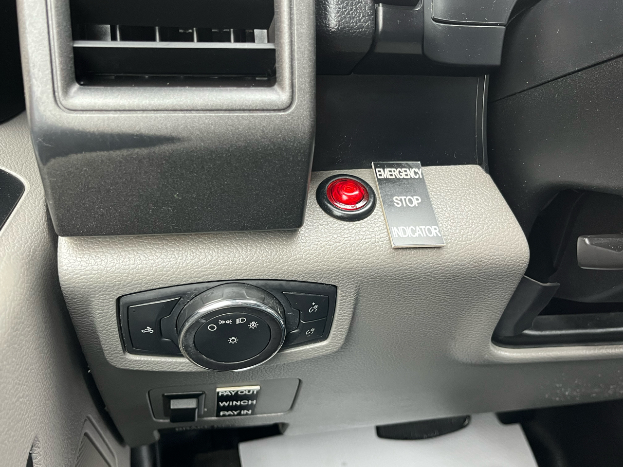 Ford Super Duty F-350 SRW XL 4WD Crew Cab 6.75' Box 2018