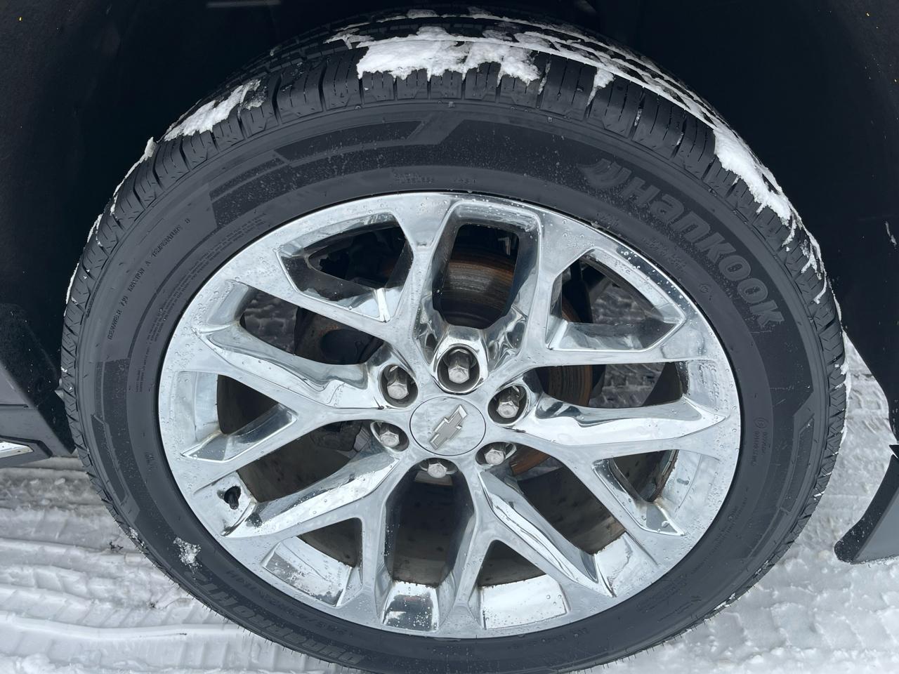 Chevrolet Suburban 4WD 4dr 1500 Premier 2019