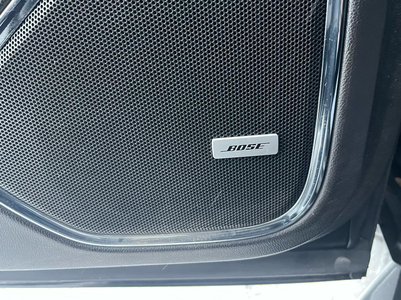 Chevrolet Suburban 4WD 4dr 1500 Premier 2019