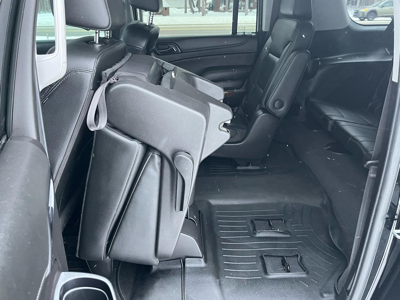 Chevrolet Suburban 4WD 4dr 1500 Premier 2019