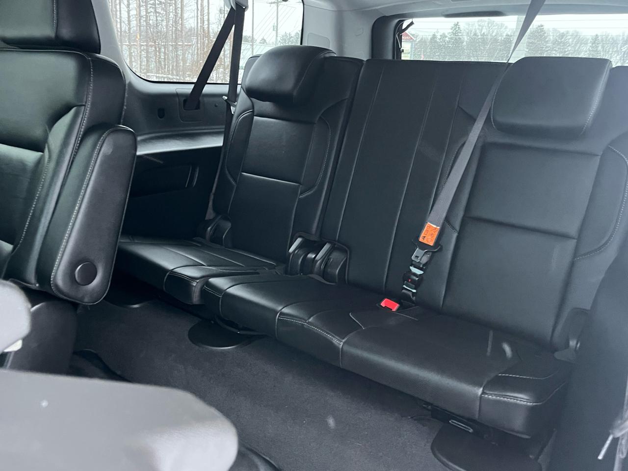 Chevrolet Suburban 4WD 4dr 1500 Premier 2019