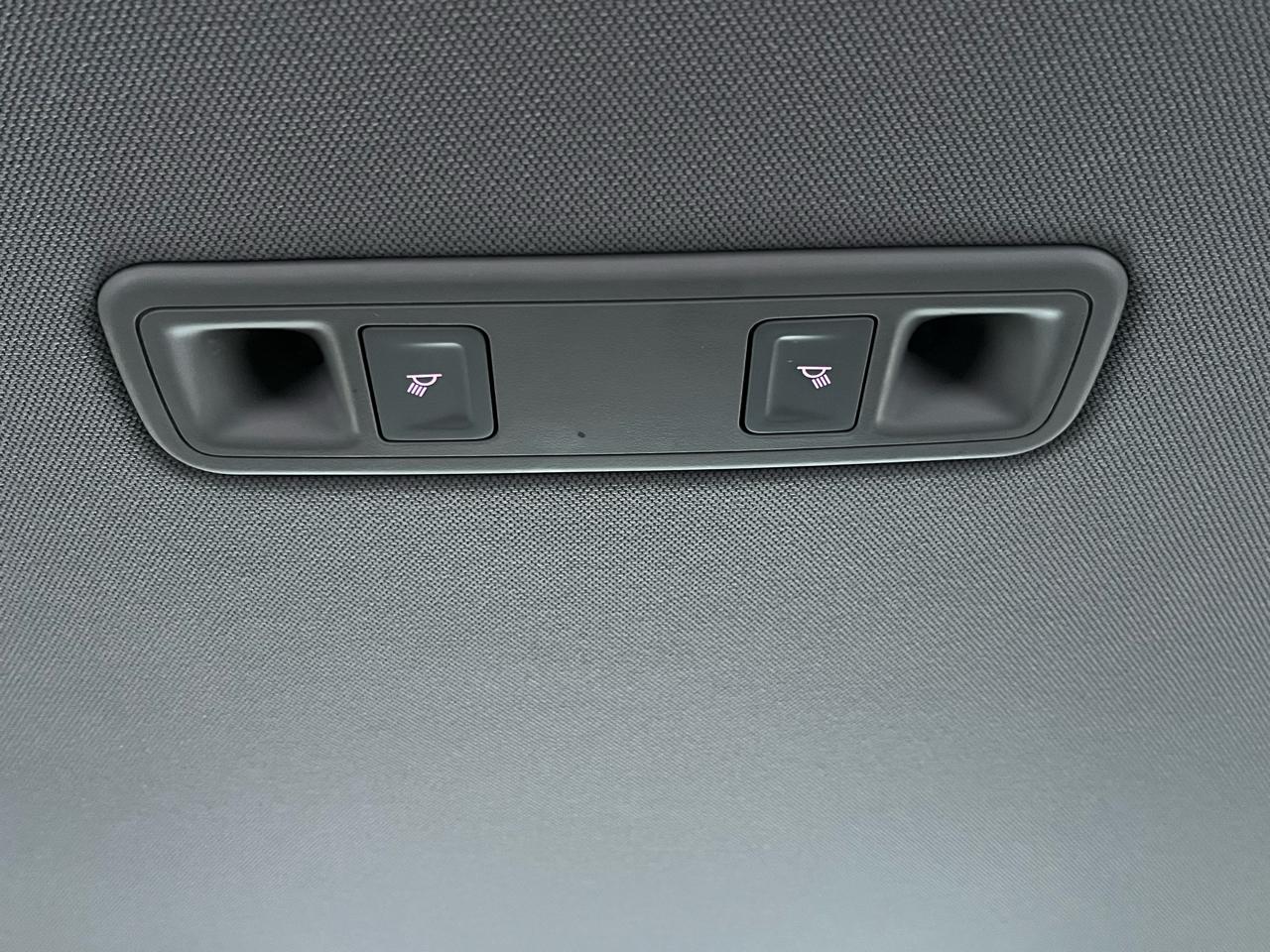 Chevrolet Suburban 4WD 4dr 1500 Premier 2019