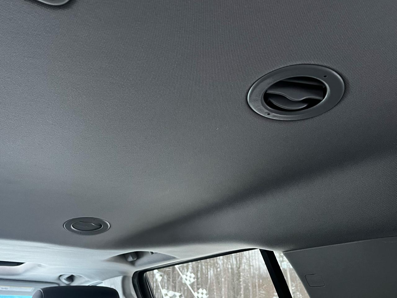 Chevrolet Suburban 4WD 4dr 1500 Premier 2019