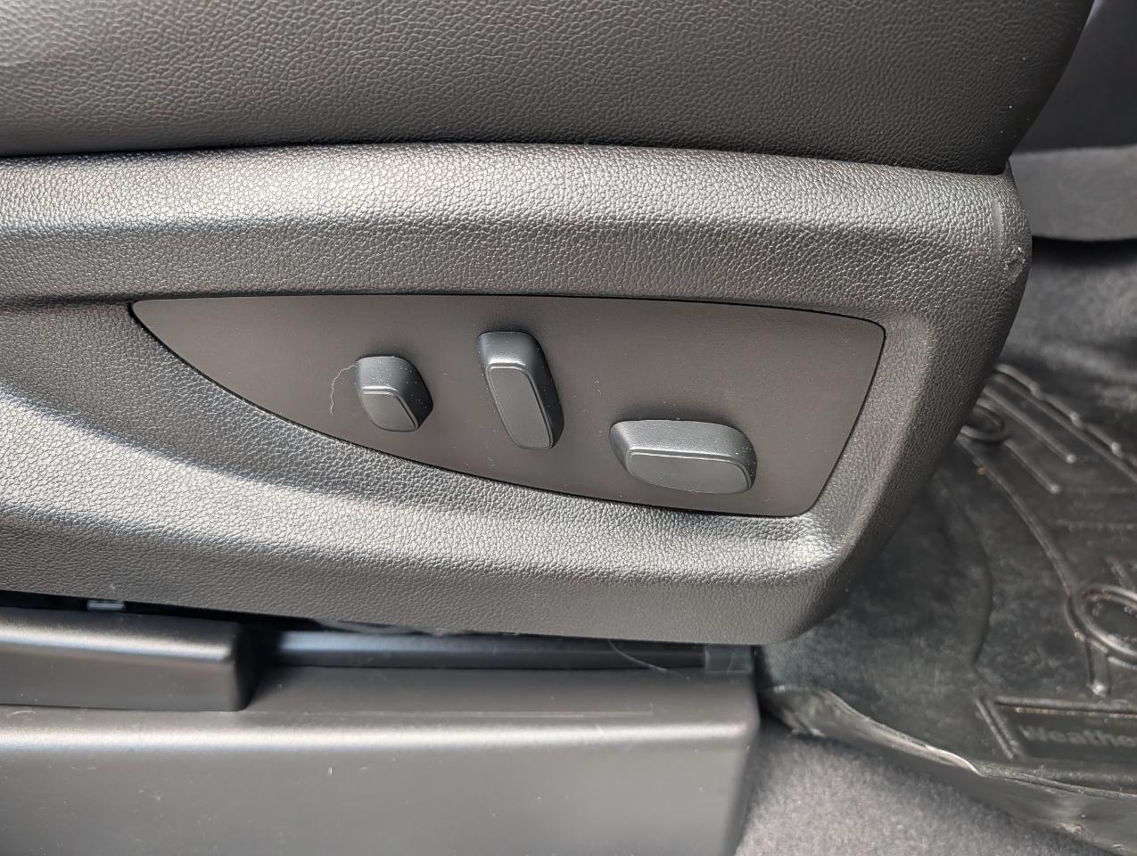 Chevrolet Suburban 4WD 4dr 1500 Premier 2019