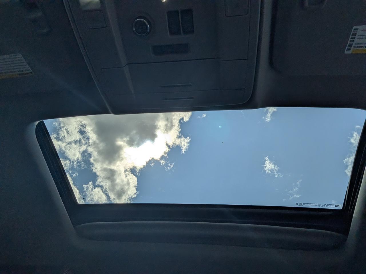 Chevrolet Suburban 4WD 4dr 1500 Premier 2019