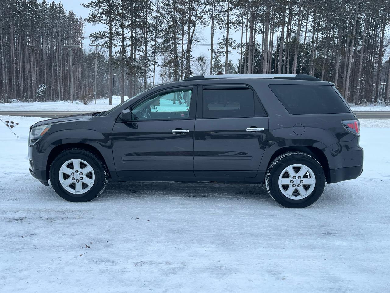 GMC Acadia AWD 4dr SLE w/SLE-1 2015