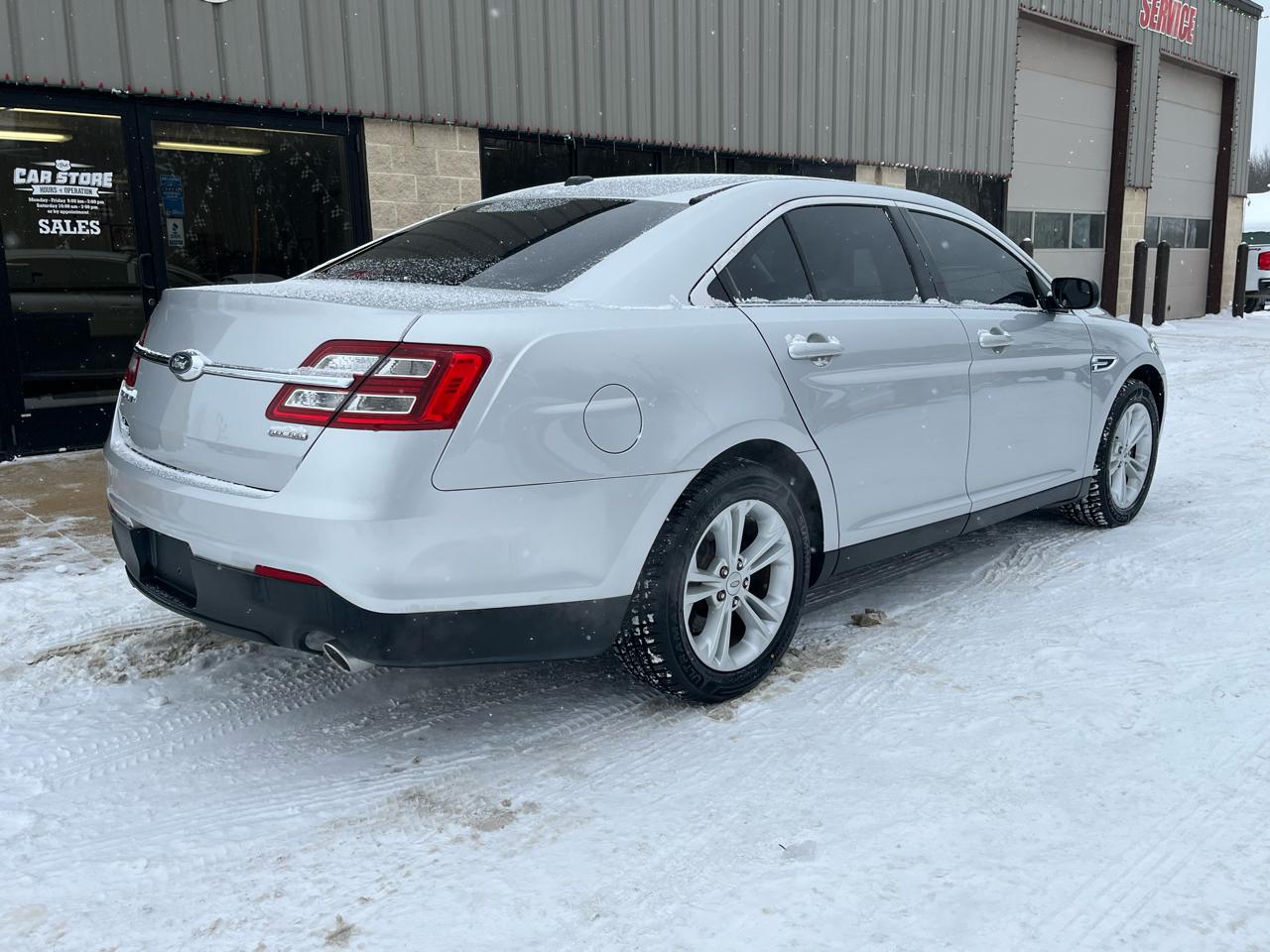 Ford Taurus SE FWD 2017