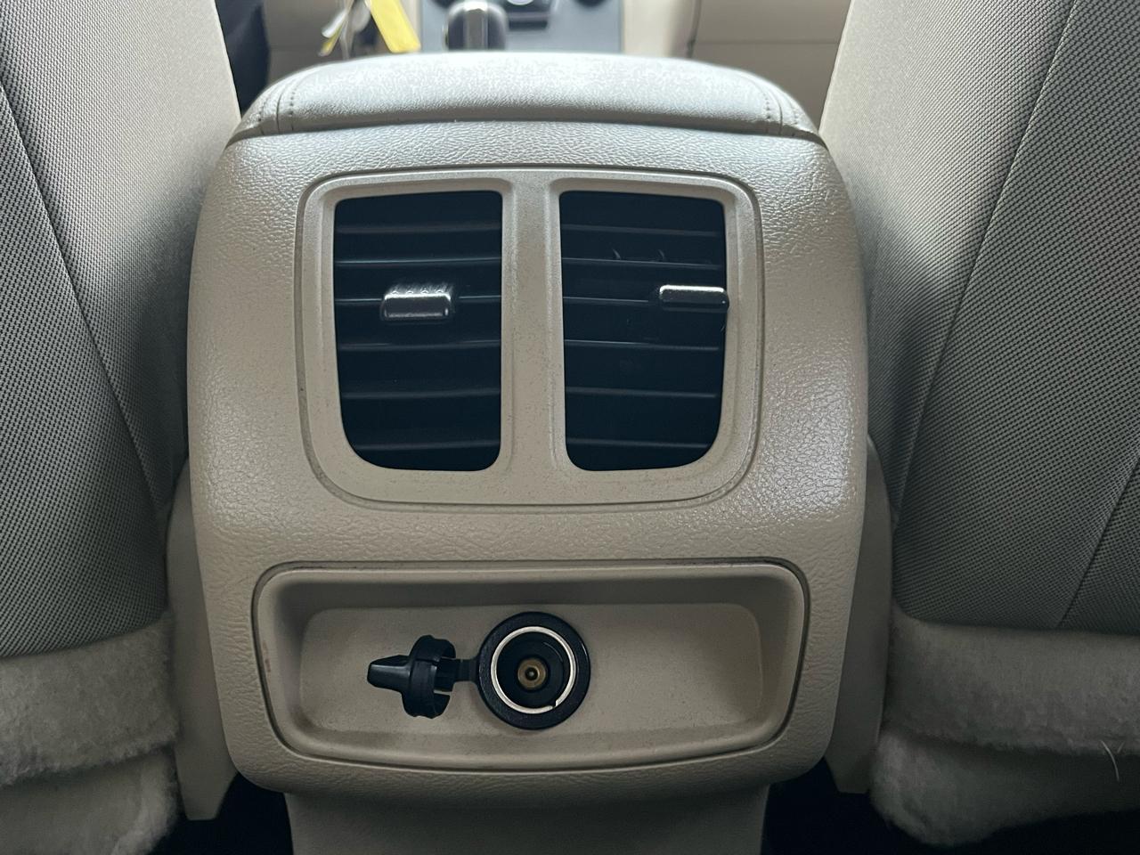 Ford Taurus SE FWD 2017