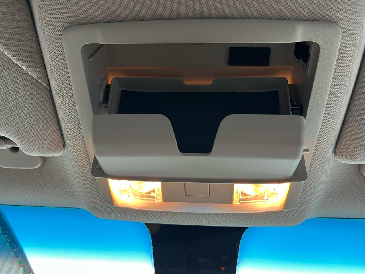 Ford Taurus SE FWD 2017