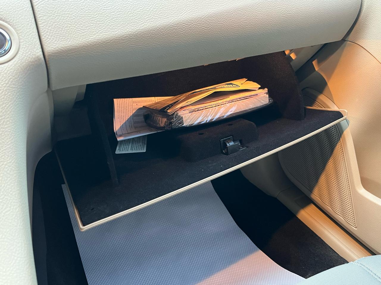 Ford Taurus SE FWD 2017