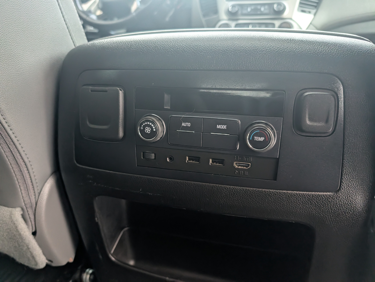 Chevrolet Tahoe 4WD 4dr LT 2020