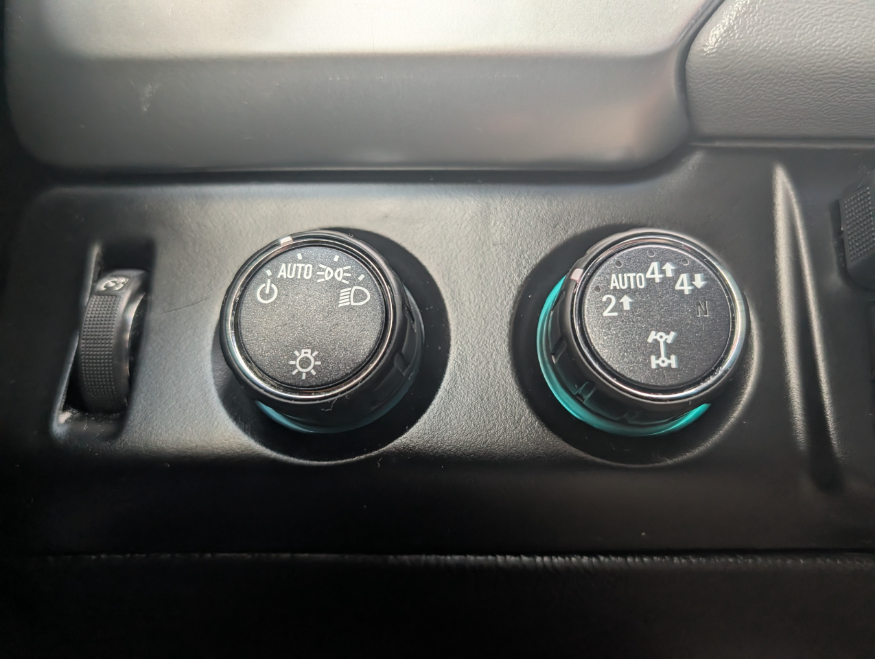 Chevrolet Tahoe 4WD 4dr LT 2020