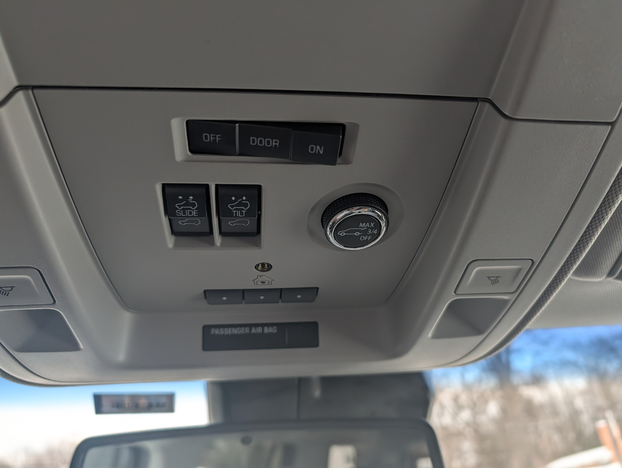 Chevrolet Tahoe 4WD 4dr LT 2020