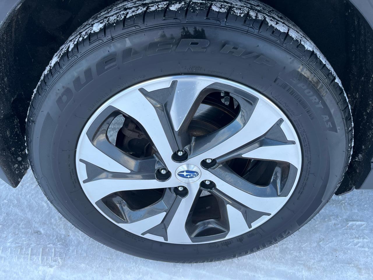 Subaru Outback Limited XT 4D Wagon 2020