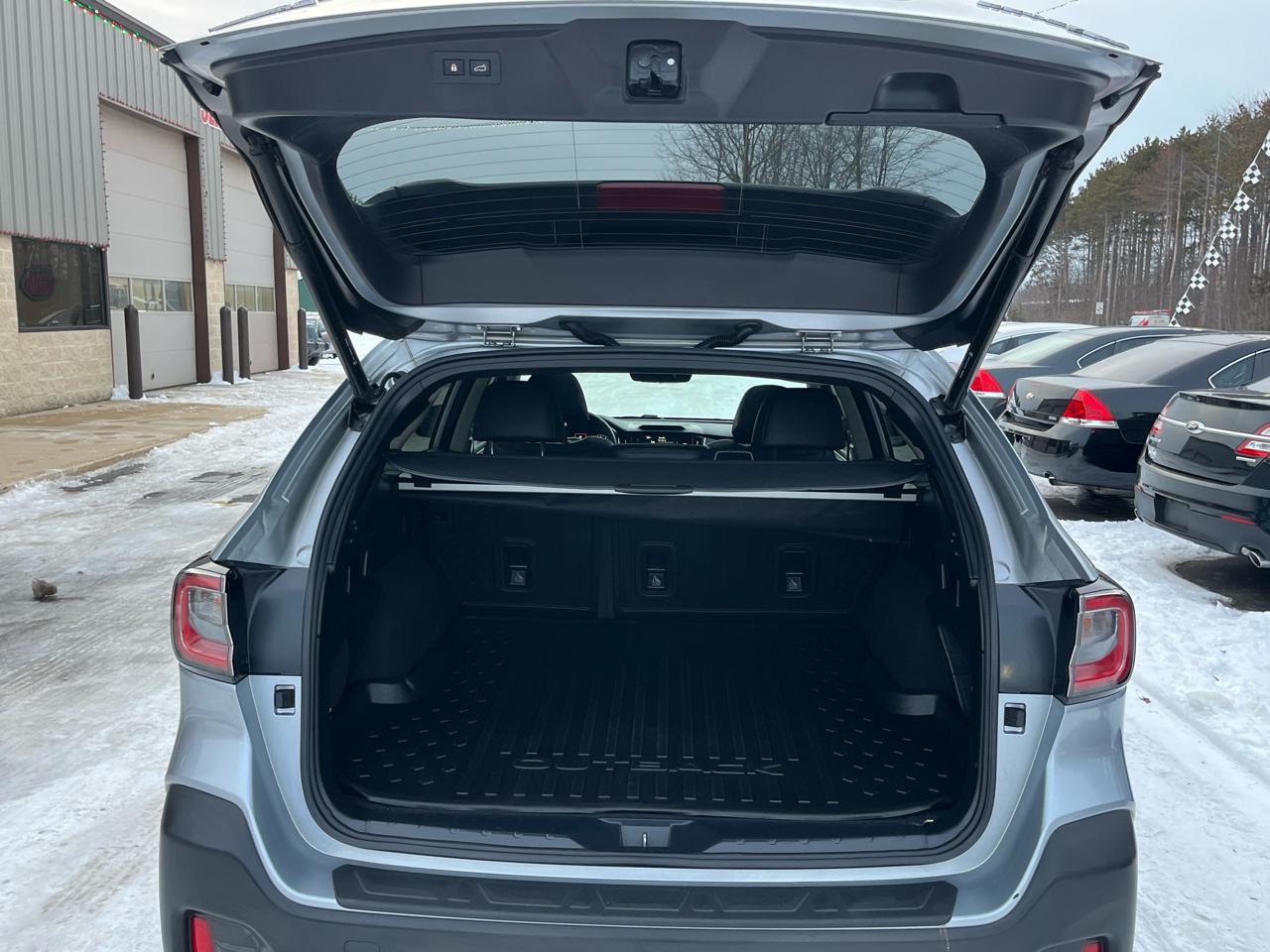 Subaru Outback Limited XT 4D Wagon 2020