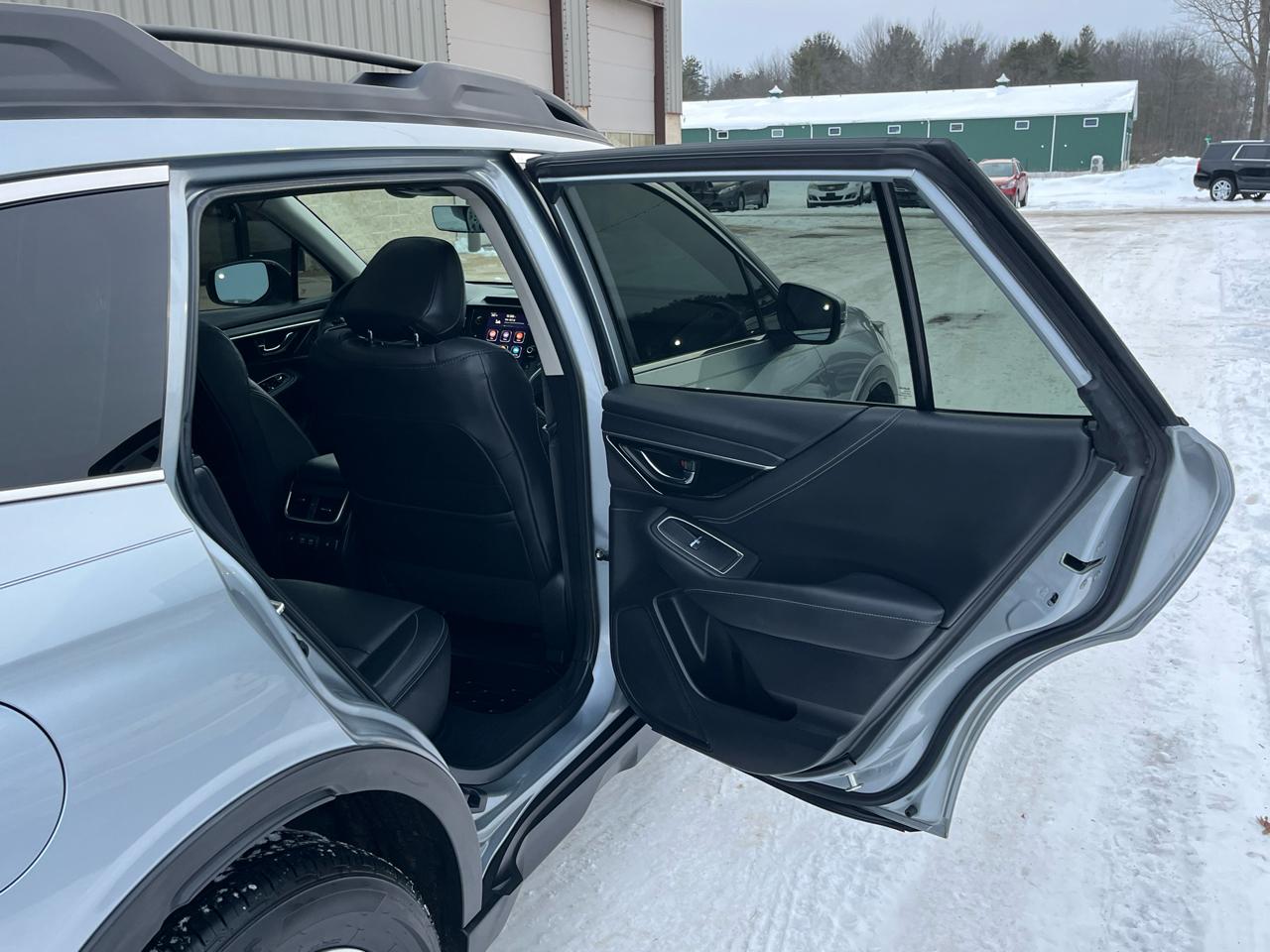 Subaru Outback Limited XT 4D Wagon 2020