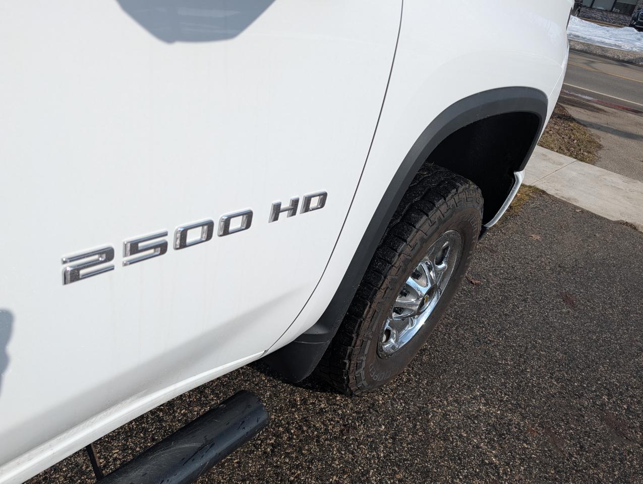 Chevrolet Silverado 2500HD 4WD Double Cab 149" Work Truck 2021