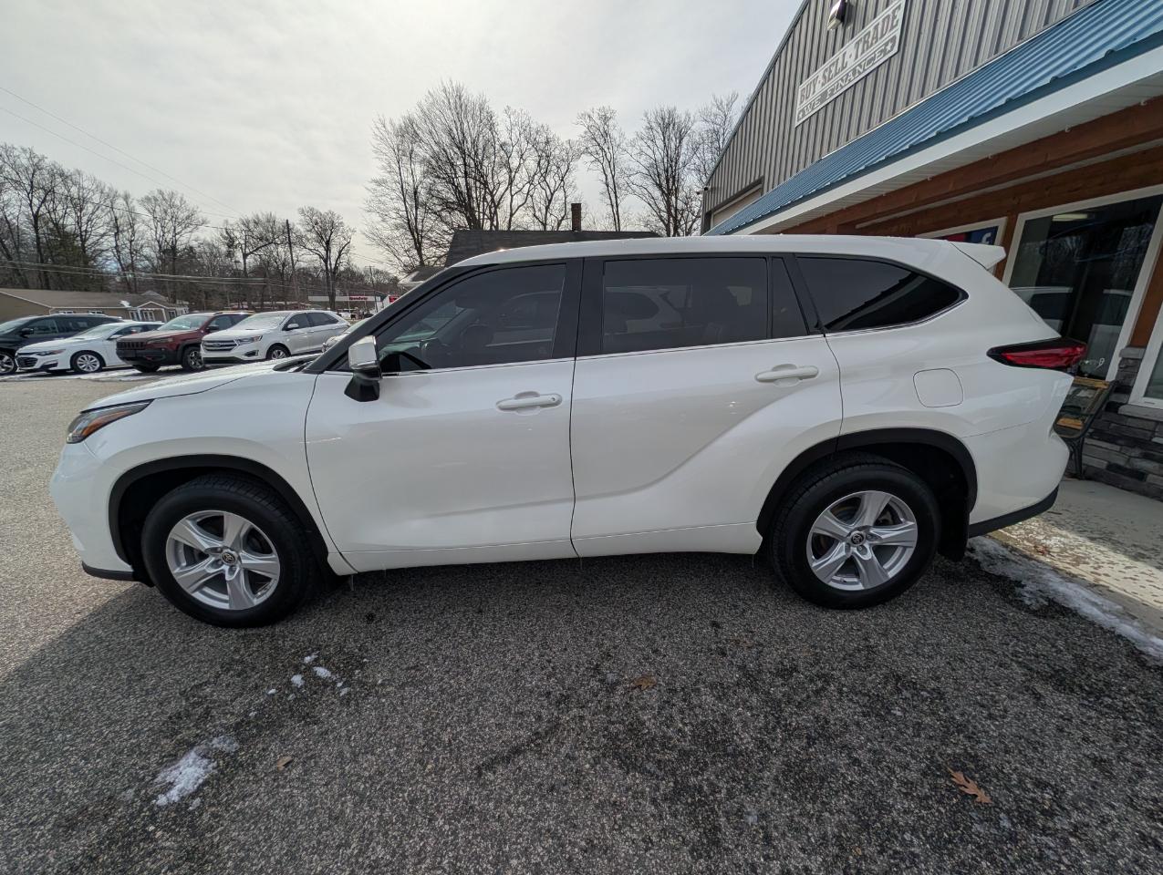 Toyota Highlander LE AWD (Natl) 2020