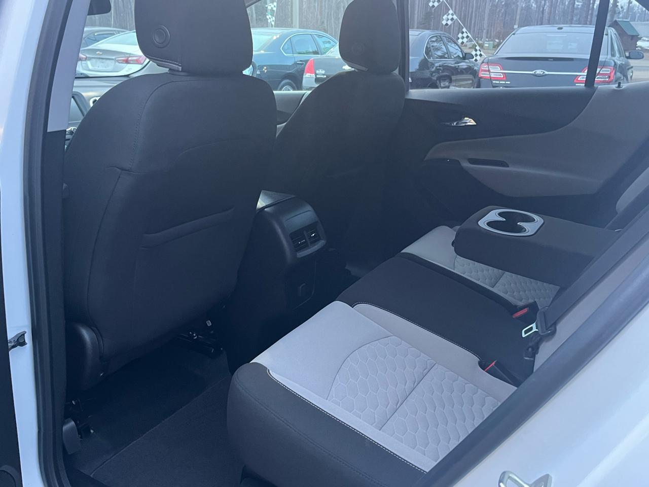 Chevrolet Equinox AWD 4dr LT w/1LT 2018