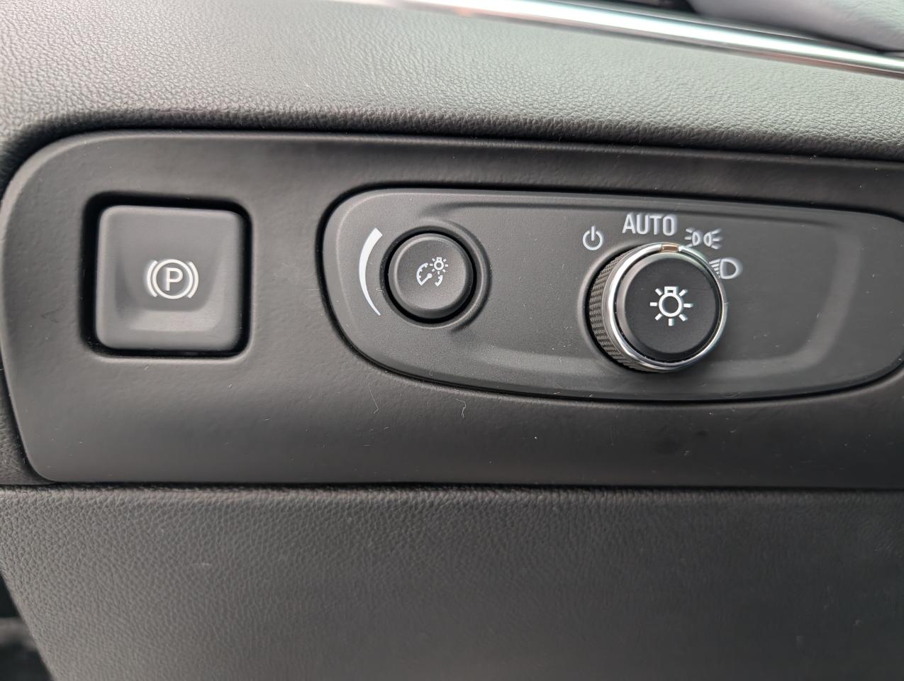 Buick Enclave AWD 4dr Premium 2018