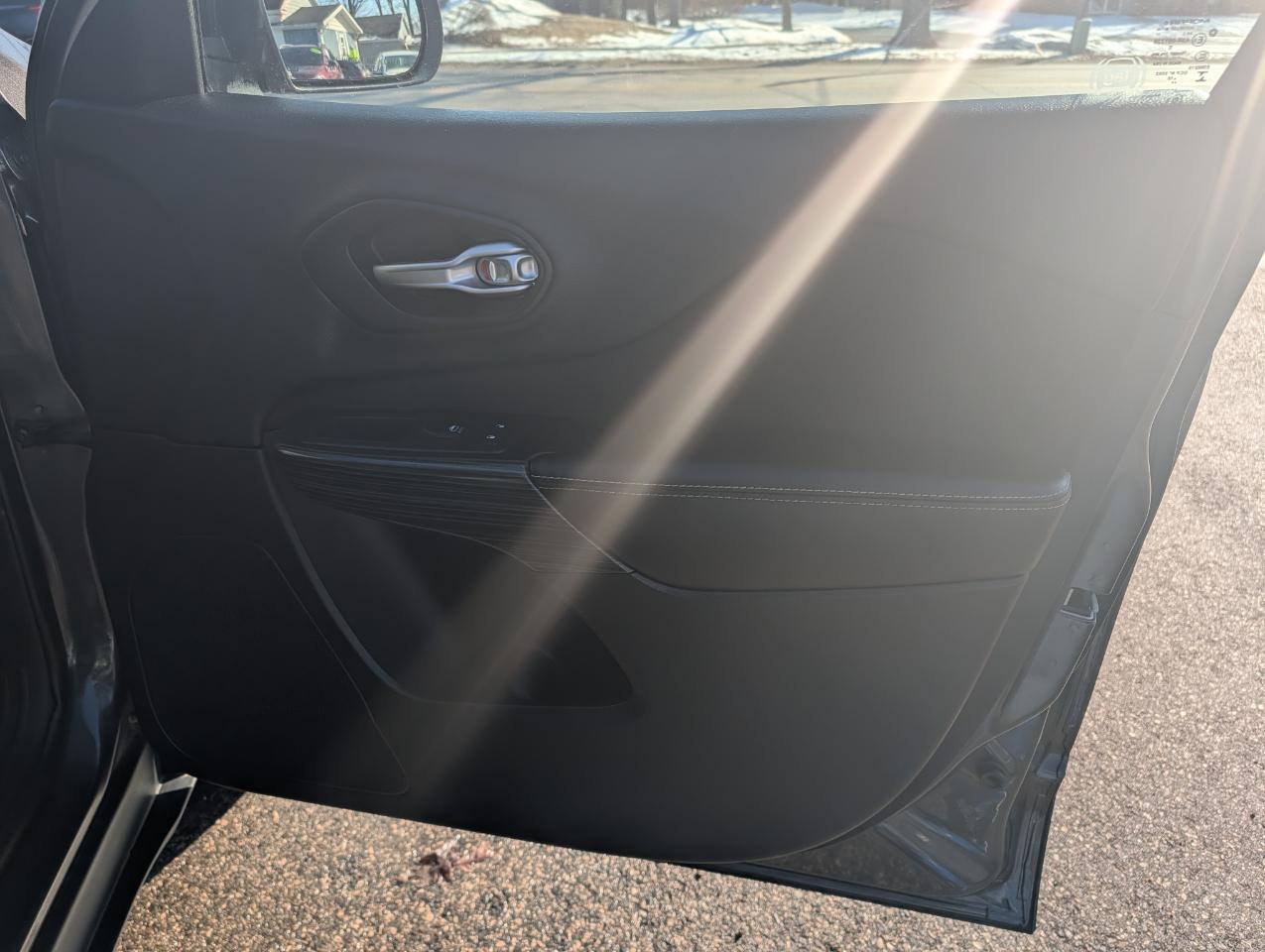 Jeep Cherokee 4WD 4dr North 2016