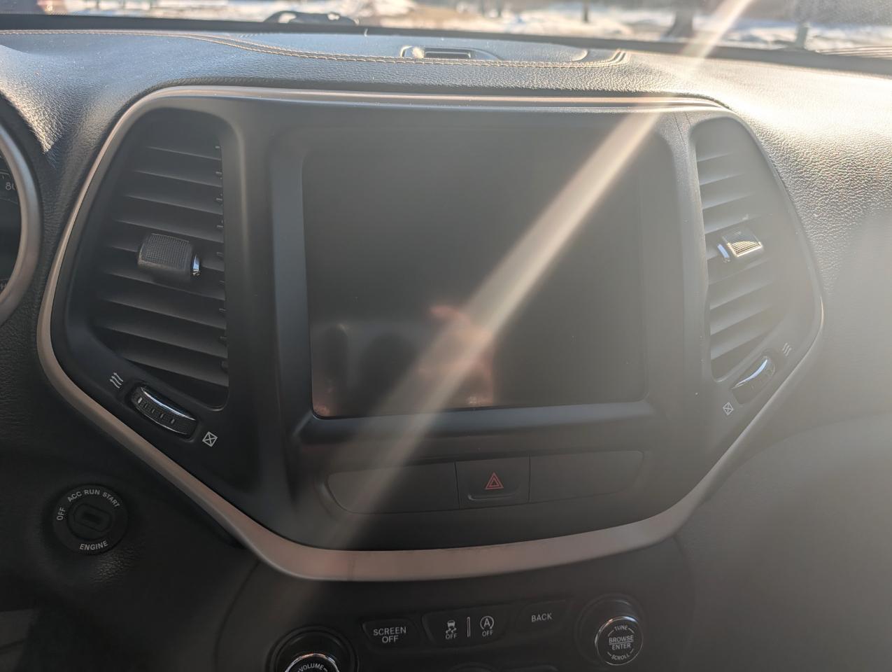 Jeep Cherokee 4WD 4dr North 2016