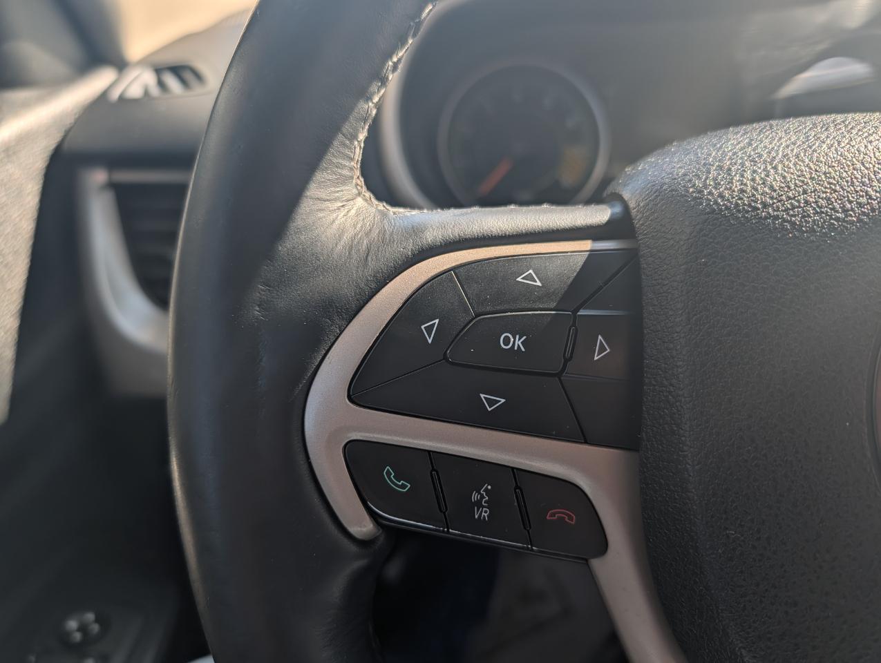 Jeep Cherokee 4WD 4dr North 2016